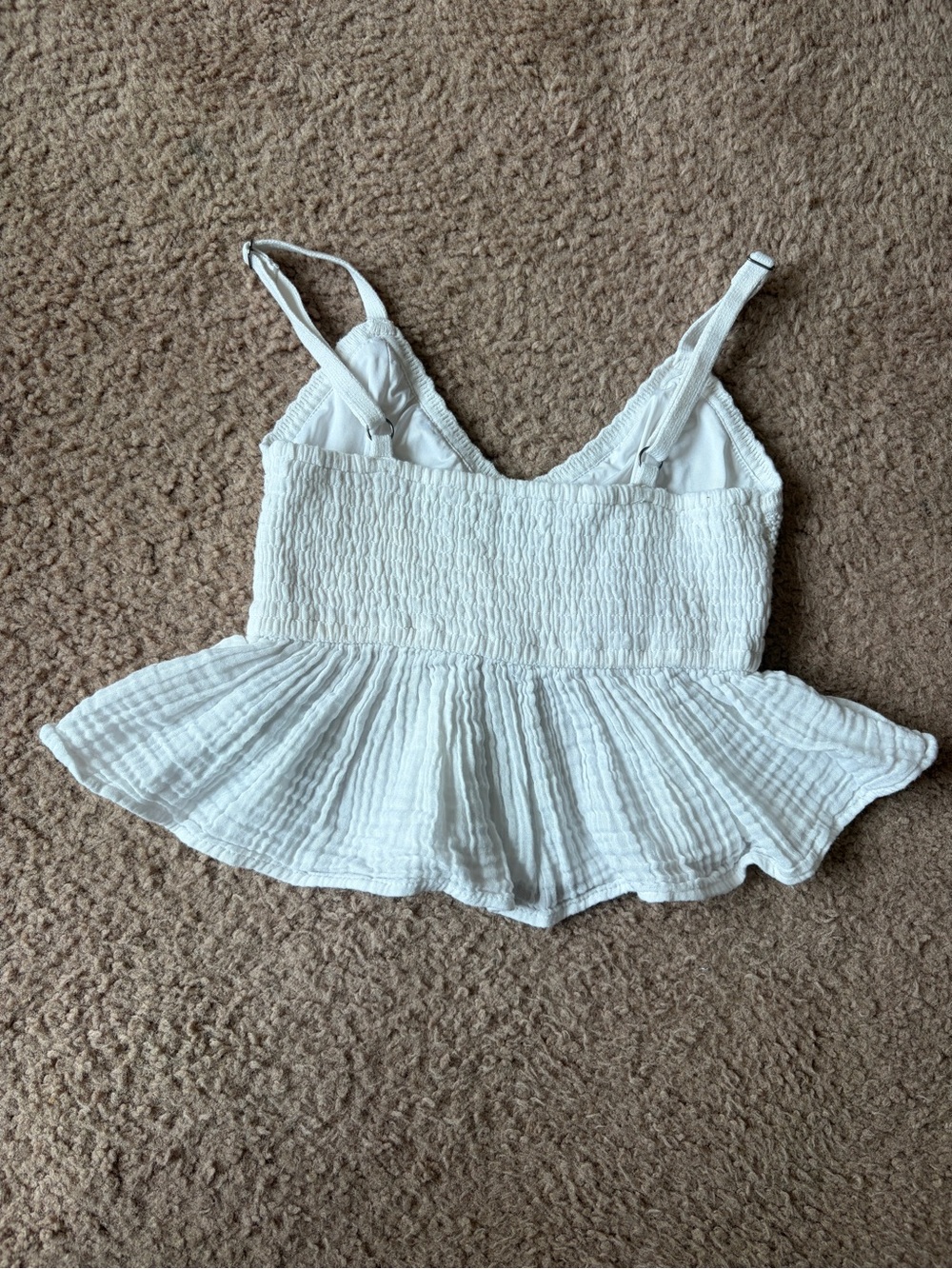 Y2K Vintage White Cotton Cropped Hollister Cami - Picture 6 of 10